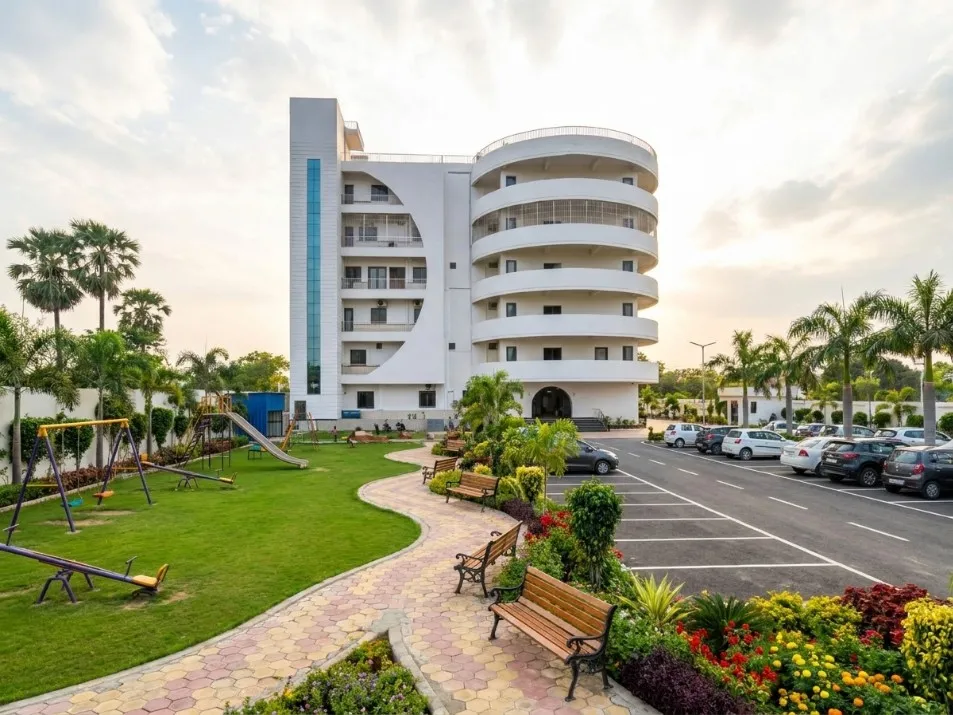 Front View of Vaidehi Hospital